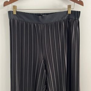 Ann‎ Taylor pleated palazzo pants elastic waist